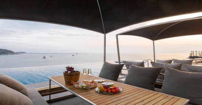 Villa Thousand Cliffs Nai Harn Extérieur photo